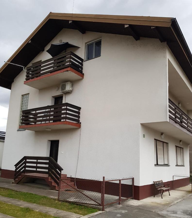 Apartman Atelier Karlovac Exterior photo
